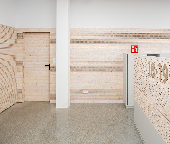 Friso acústico R2T16 velado blanco